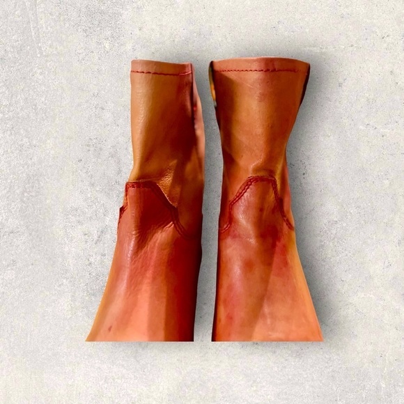 70 Post Paris Ankle Boots - Picture 8 of 11